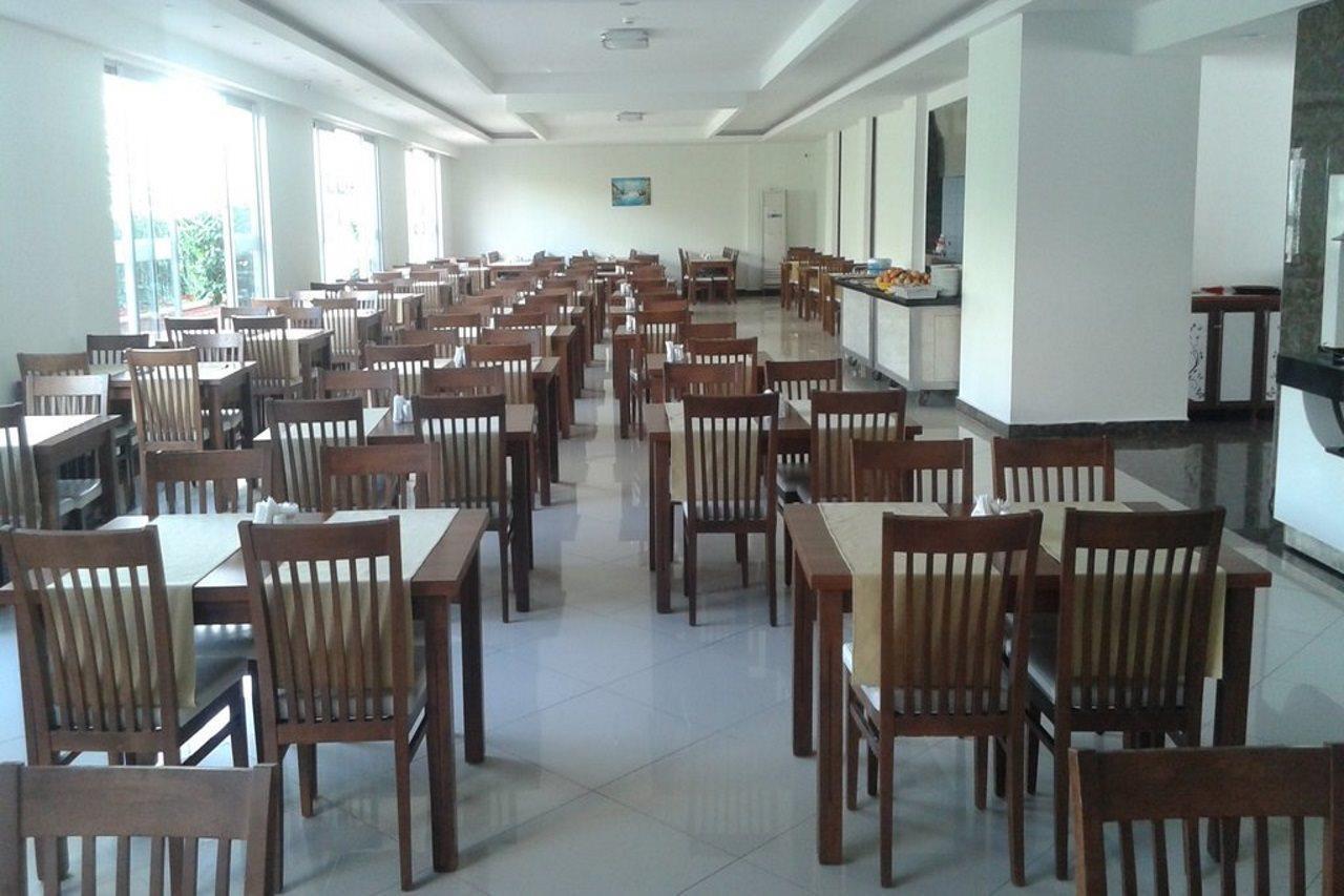 Grand Ati̇Lla Hotel Alanya Bagian luar foto