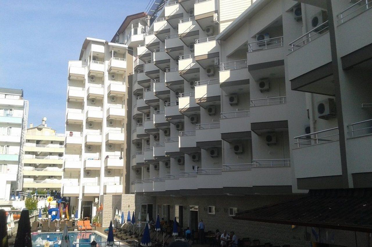 Grand Ati̇Lla Hotel Alanya Bagian luar foto