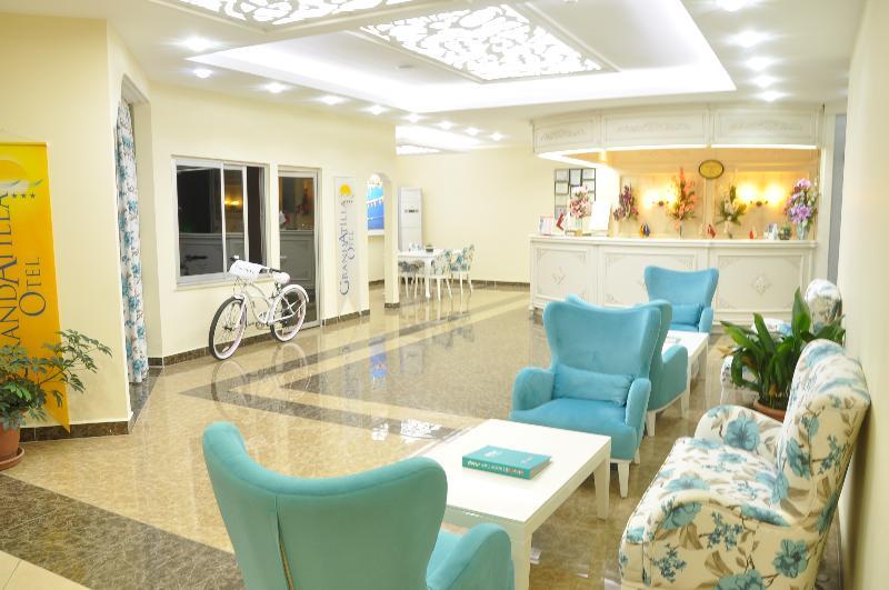 Grand Ati̇Lla Hotel Alanya Bagian luar foto